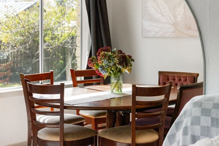 Photo of property in 23 Berkley Avenue, Hillcrest, Hamilton, 3216