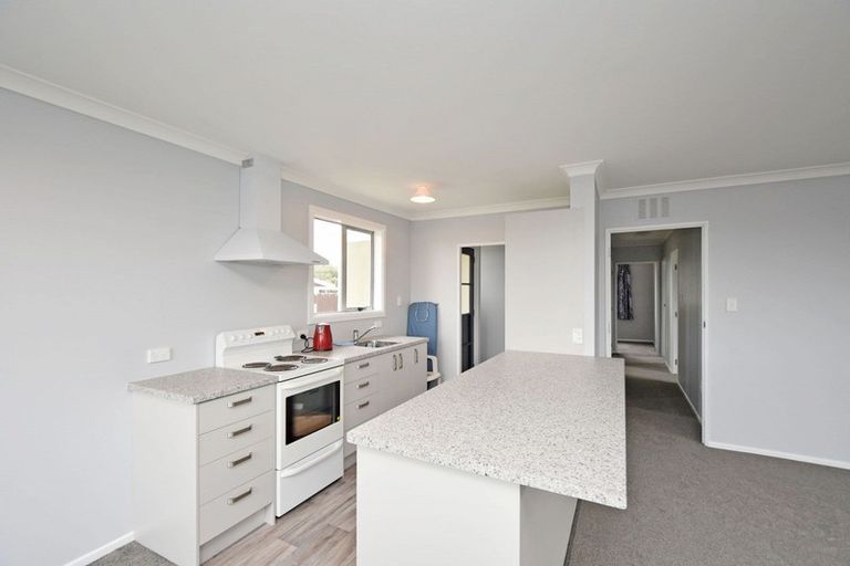 Photo of property in 82 Dunbeath Place, Kew, Invercargill, 9812