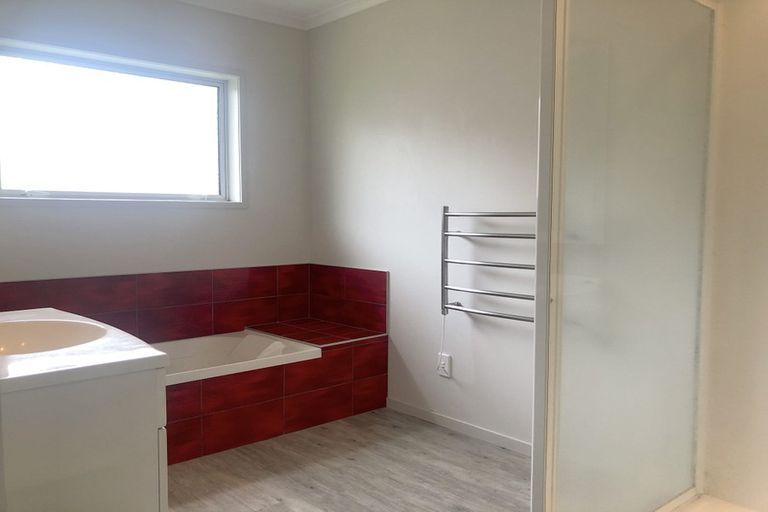 Photo of property in 12 Allanah Place, Te Puke, 3119