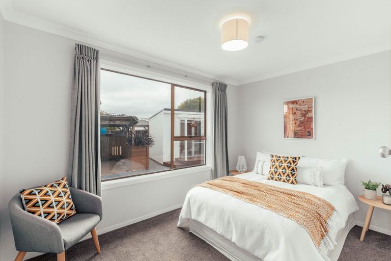 Photo of property in 120 Farrington Avenue, Bishopdale, Christchurch, 8053