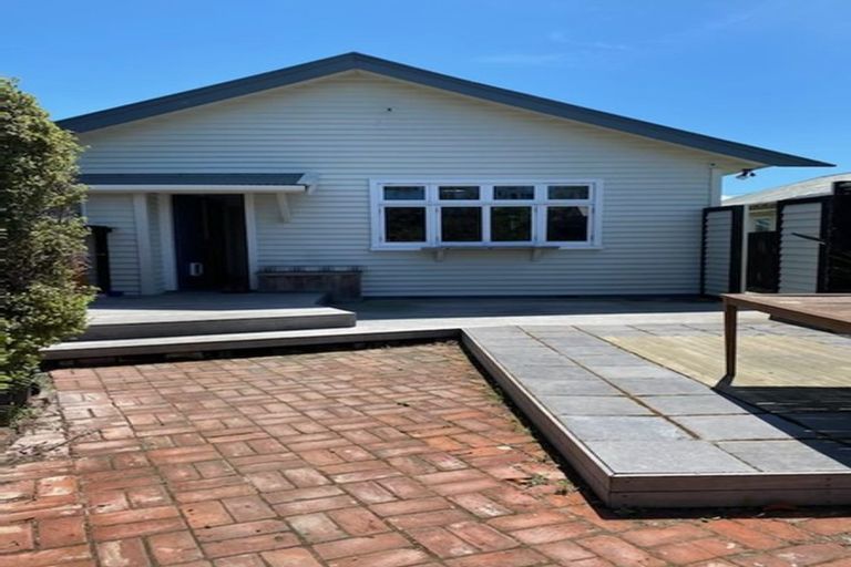 Photo of property in 134 Olliviers Road, Phillipstown, Christchurch, 8011