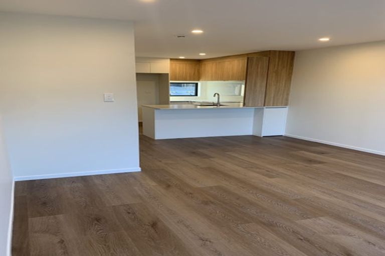 Photo of property in 37 Jabuka Street, Glen Eden, Auckland, 0602