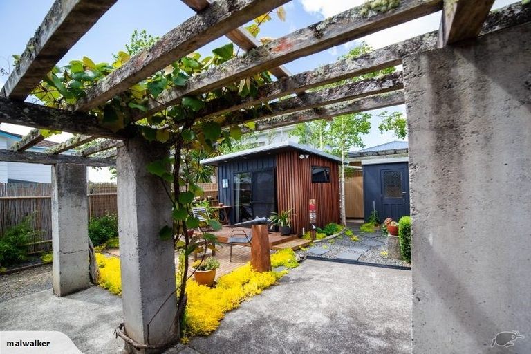 Photo of property in 53 Wainui Road, Raglan, 3225