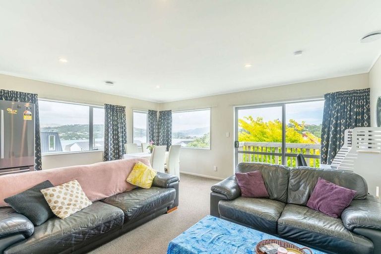Photo of property in 35a Penryn Drive, Camborne, Porirua, 5026