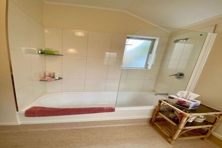 Photo of property in 39b Saint Albans Avenue, Hokowhitu, Palmerston North, 4410