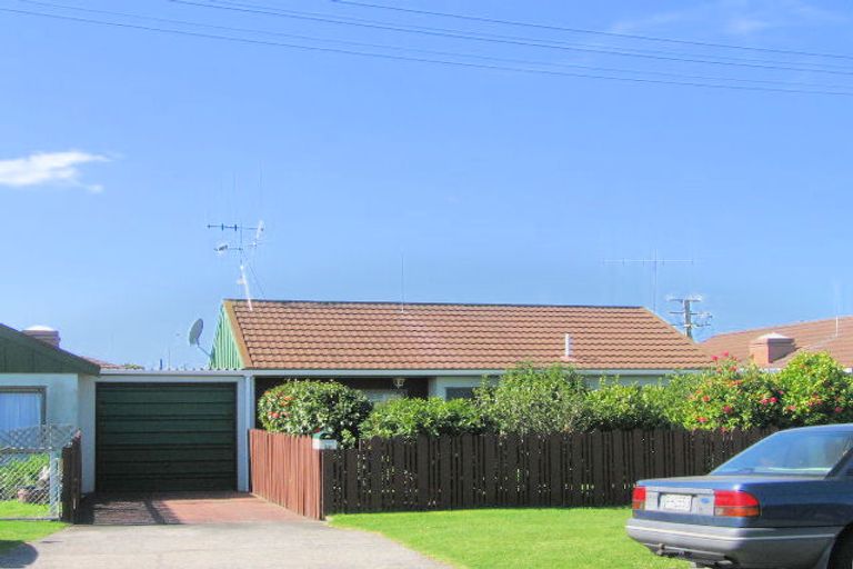 Photo of property in 2b Kaniere Street, Mount Maunganui, 3116