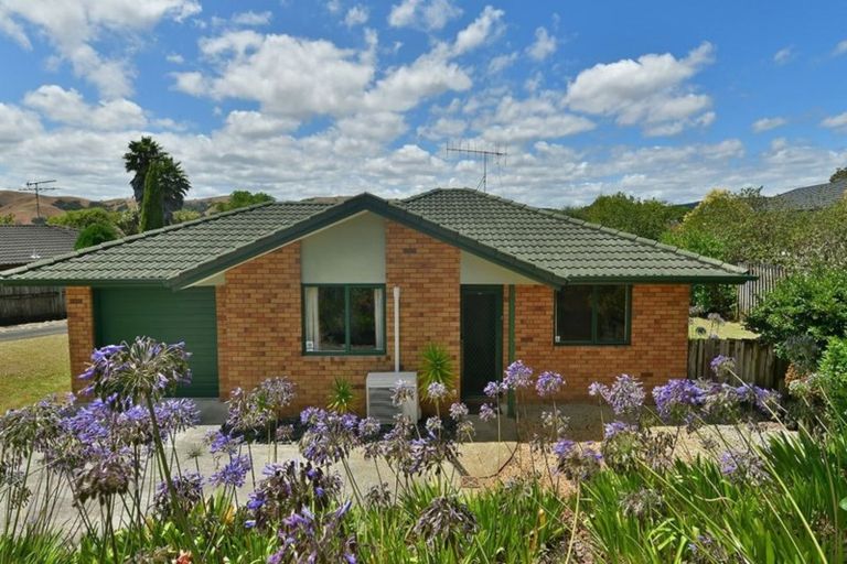 Photo of property in 67 Cabeleigh Drive, Helensville, 0800