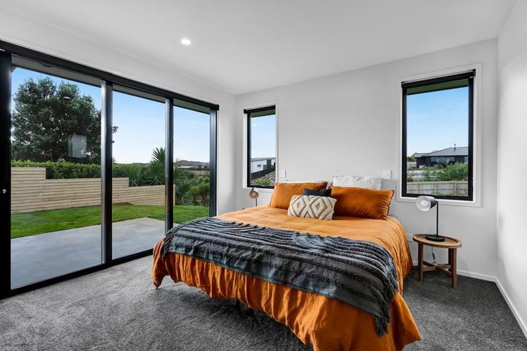 Photo of property in 9b James Drive, Bell Block, New Plymouth, 4312