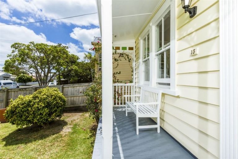 Photo of property in 15 Kawerau Avenue, Devonport, Auckland, 0624