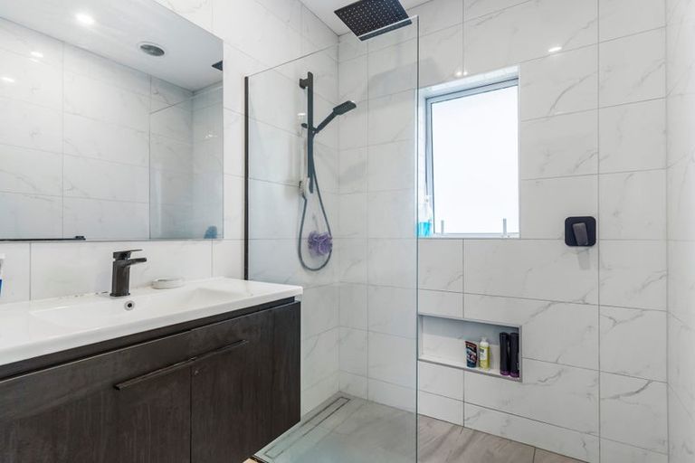 Photo of property in 38 Cheviot Street, Mangere East, Auckland, 2024