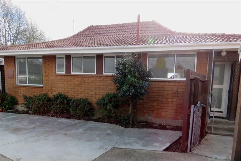 Photo of property in 12a Karnak Crescent, Russley, Christchurch, 8042