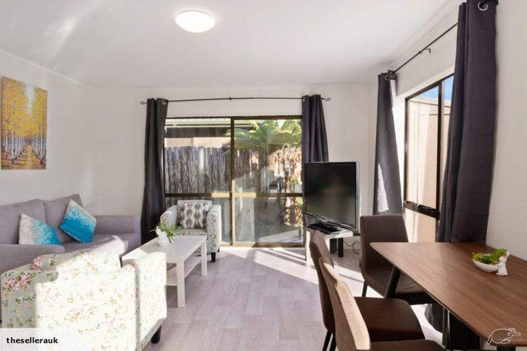 Photo of property in 6/1383 Hinemoa Street, Rotorua, 3010