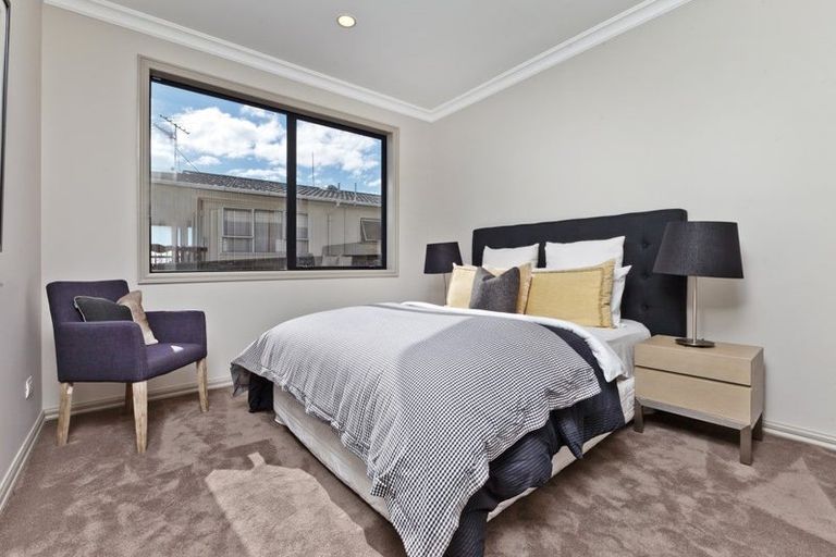 Photo of property in 7 Summit Drive, Torbay, Auckland, 0630