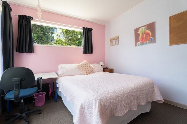 Photo of property in 71 Eskdale Road, Papakowhai, Porirua, 5024