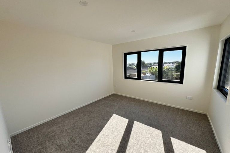 Photo of property in 9b Lismore Place, Papatoetoe, Auckland, 2025