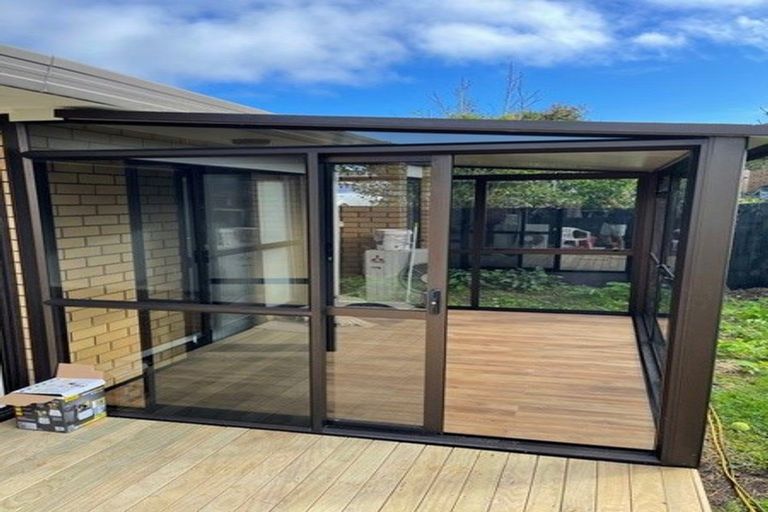 Photo of property in 10/116 Titirangi Road, New Lynn, Auckland, 0600