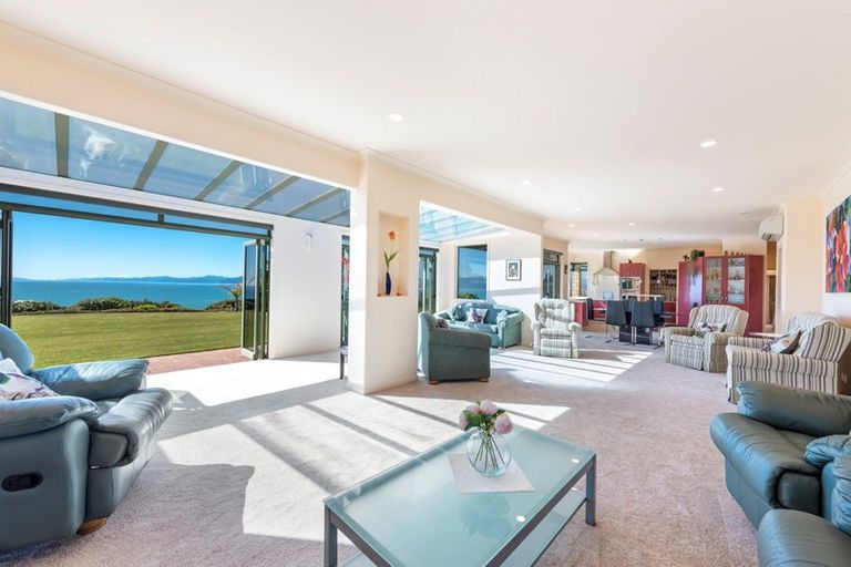 Photo of property in 42 Brooks View Heights, Tasman, Upper Moutere, 7173