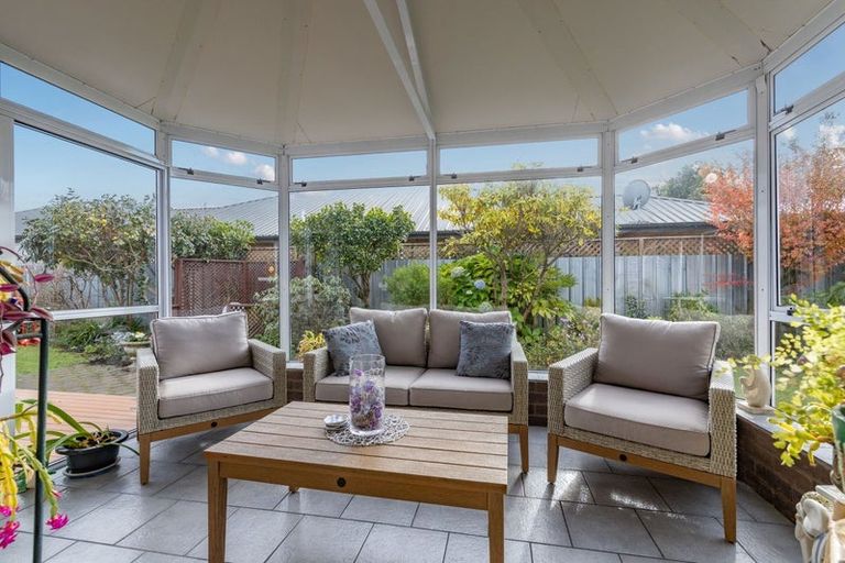 Photo of property in 16 Regent Avenue, Rangiora, 7400