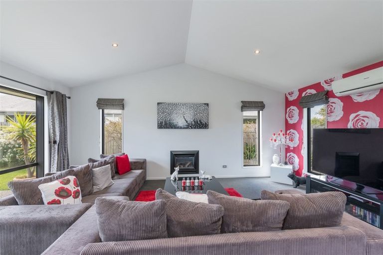 Photo of property in 59 Covent Drive, Stoke, Nelson, 7011