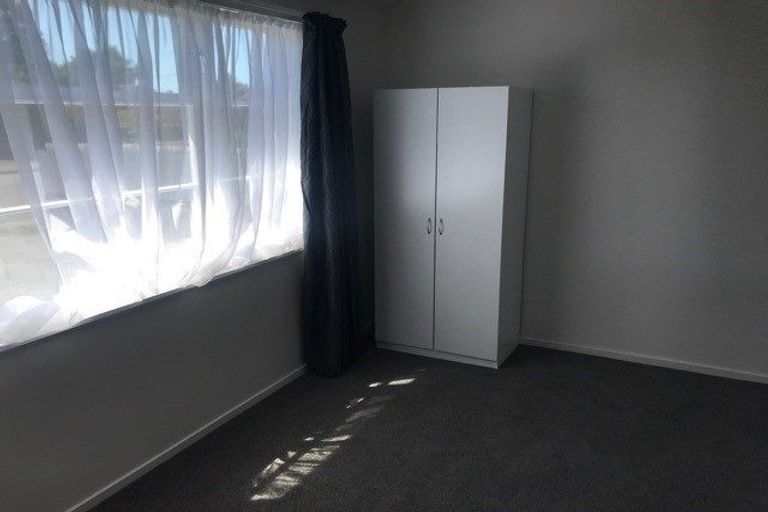 Photo of property in 121 Vagues Road, Northcote, Christchurch, 8052