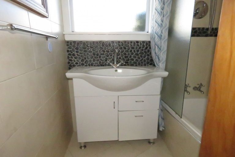 Photo of property in 45 Taward Street, Oamaru North, Oamaru, 9400