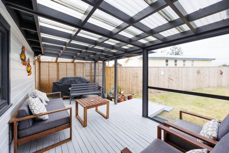 Photo of property in 31 Koputara Road, Himatangi Beach, Foxton, 4891