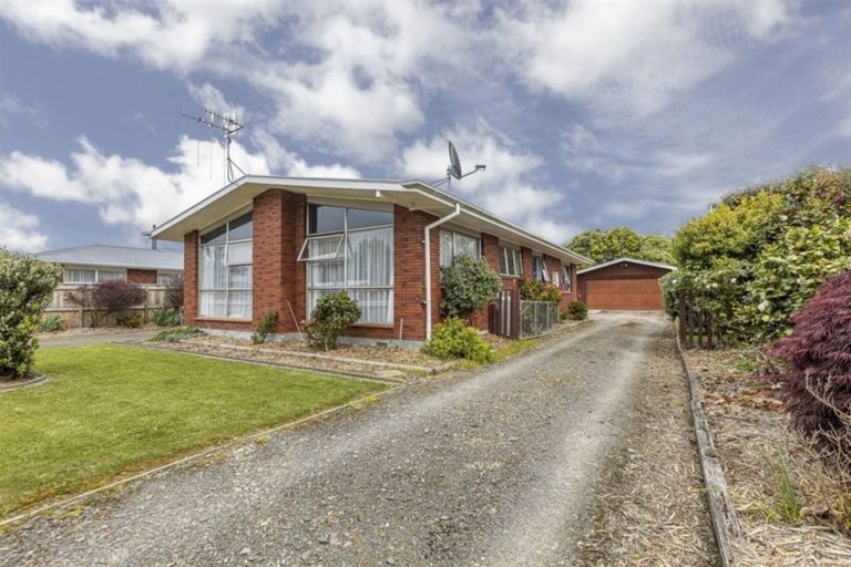 Photo of property in 18 Kennedy Avenue, Feilding, 4702