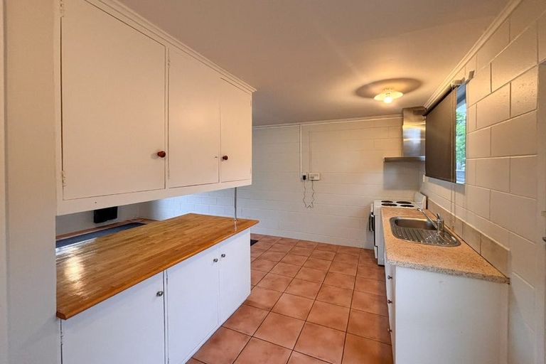 Photo of property in 5/21 Olliviers Road, Phillipstown, Christchurch, 8011