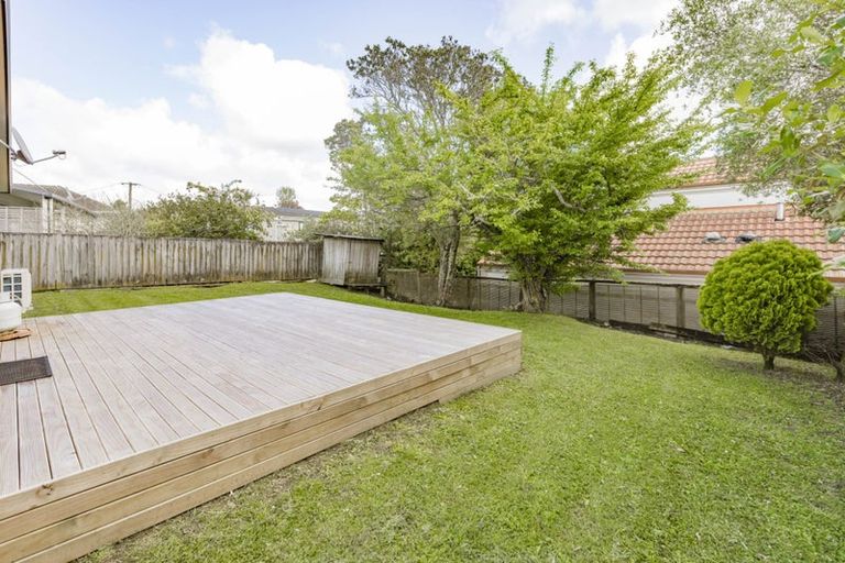 Photo of property in 4b Skilgate Avenue, New Lynn, Auckland, 0600