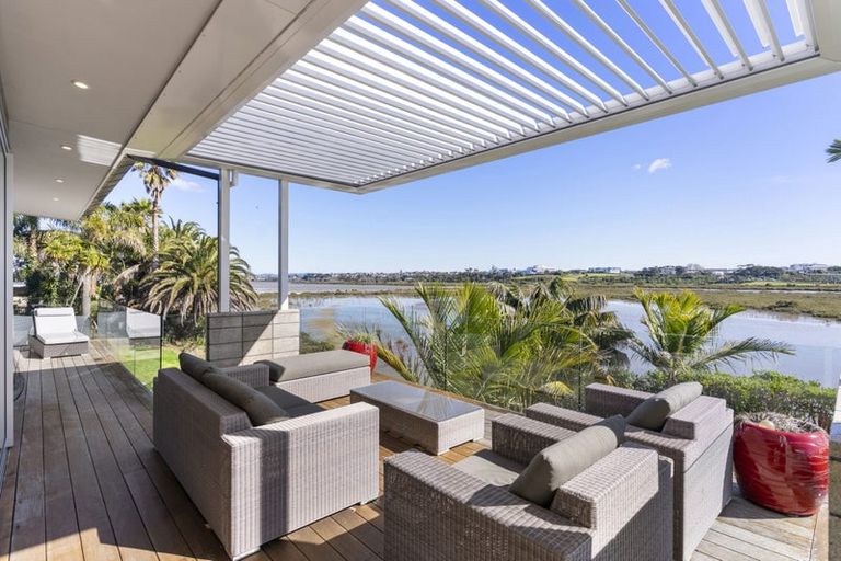 Photo of property in 53 Walter Street, Hauraki, Auckland, 0622