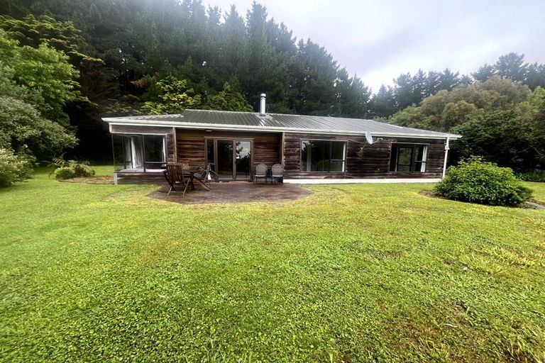 Photo of property in 370 State Highway 1, Paekakariki, 5034