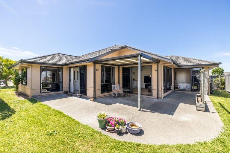 Photo of property in 4 Delta Mews Place, Clive, 4102