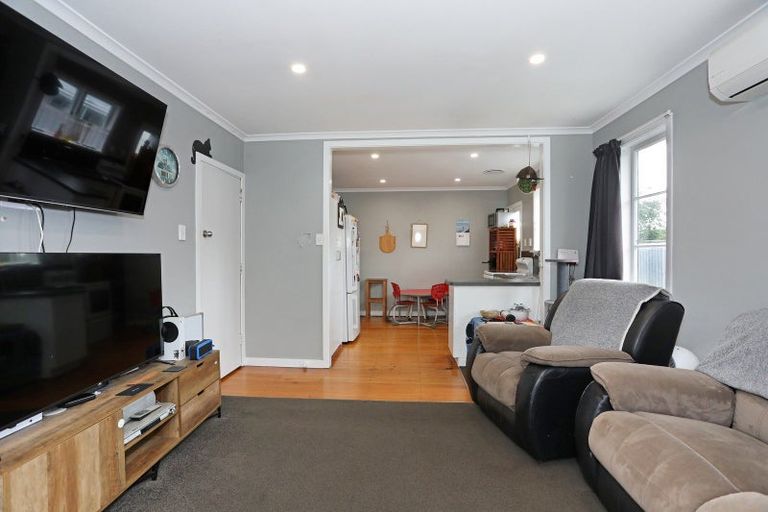 Photo of property in 12 Pharazyn Street, Feilding, 4702