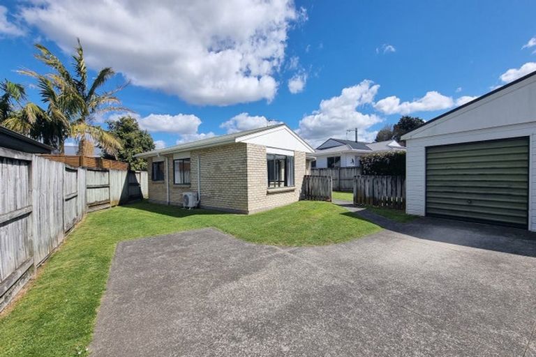 Photo of property in 8a Charles Street, Bellevue, Tauranga, 3110
