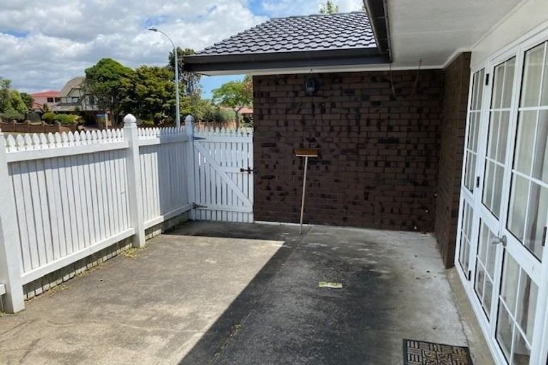 Photo of property in 2 Talga Court, Conifer Grove, Takanini, 2112