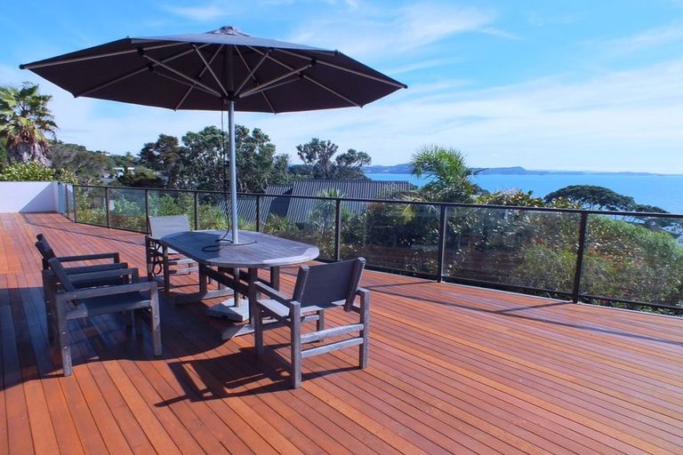 Photo of property in 35 Whale Cove, Stanmore Bay, Whangaparaoa, 0932