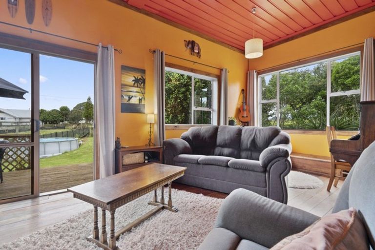 Photo of property in 5807 South Road, Rahotu, Opunake, 4684