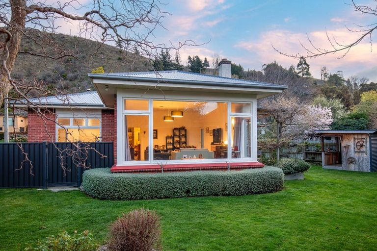 Photo of property in 9 Kelso Street, Roxburgh, 9500