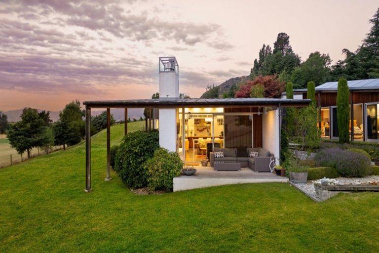 Photo of property in 182 Faulks Road, Wanaka, 9382