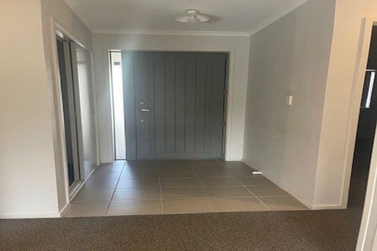 Photo of property in 7 South Street, Papakura, 2110
