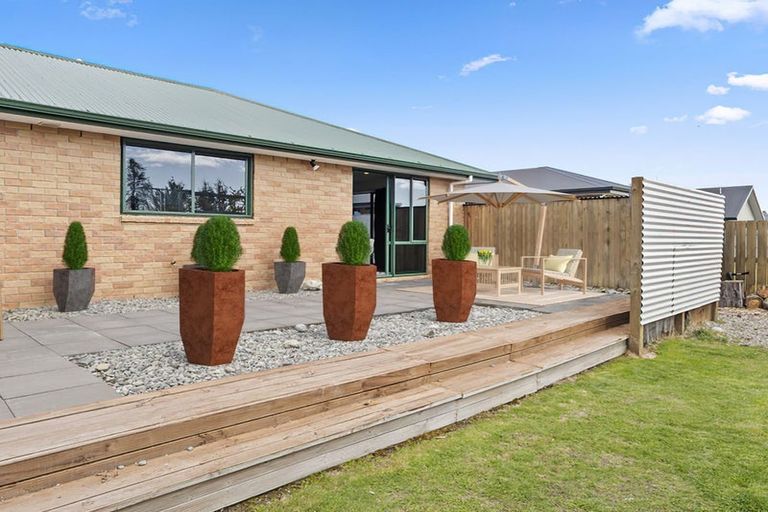 Photo of property in 21 Lakeland Avenue, Twizel, 7901