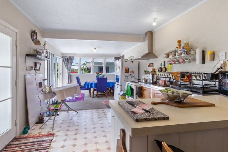 Photo of property in 24a Bell Street, Otaki, 5512