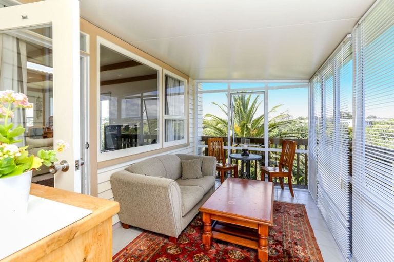 Photo of property in 13d Wallace Place, Westown, New Plymouth, 4310