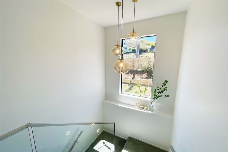 Photo of property in 2b Marina Road, Torbay, Auckland, 0630