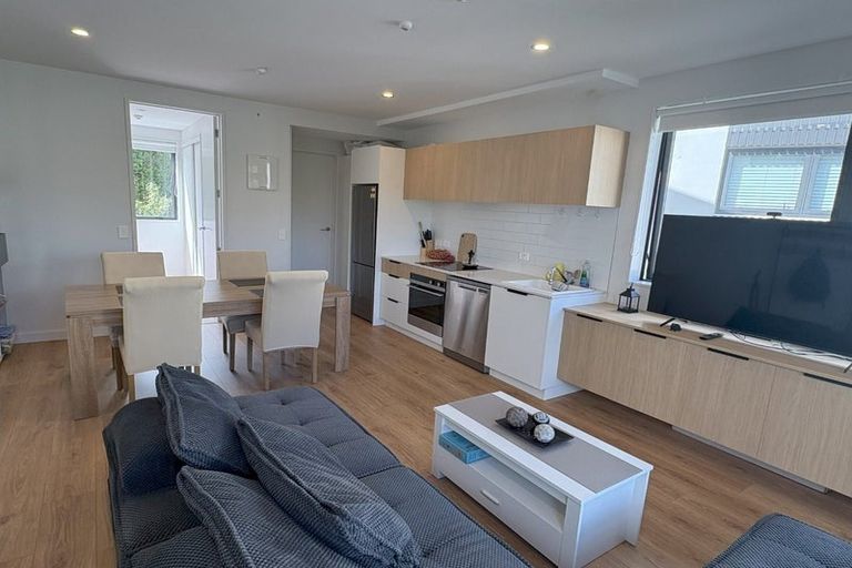 Photo of property in Verdant Lane, 24/269 Rosedale Road, Albany, Auckland, 0632