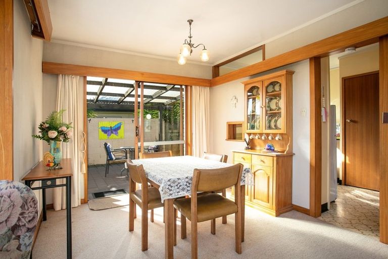 Photo of property in 80 Thornton Road, Cambridge, 3434