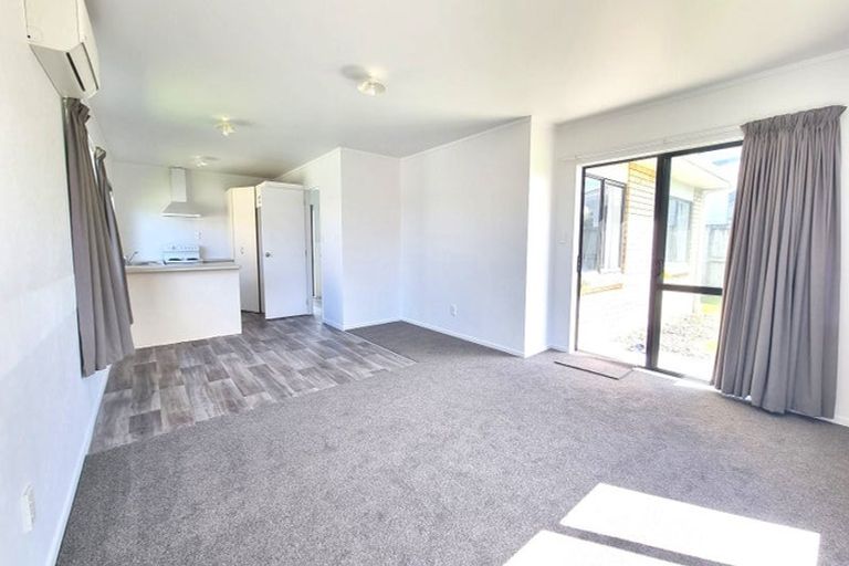Photo of property in 8a Charles Street, Bellevue, Tauranga, 3110