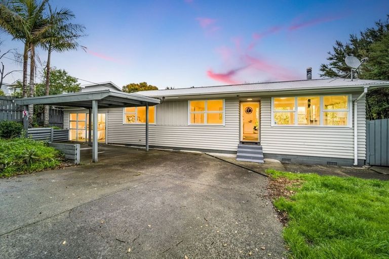 Photo of property in 340a West Coast Road, Glen Eden, Auckland, 0602