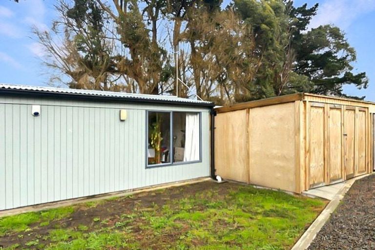 Photo of property in 120 Cummerfield Road, Foxton, 4891