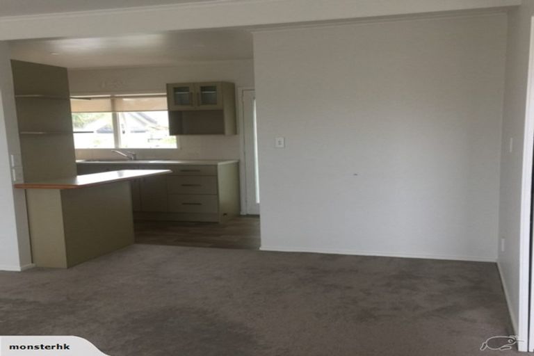 Photo of property in 2/41 Nile Road, Milford, Auckland, 0620